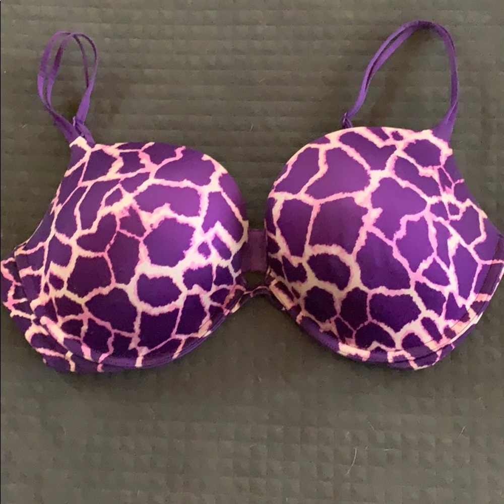 Victoria’s Secret push up bra